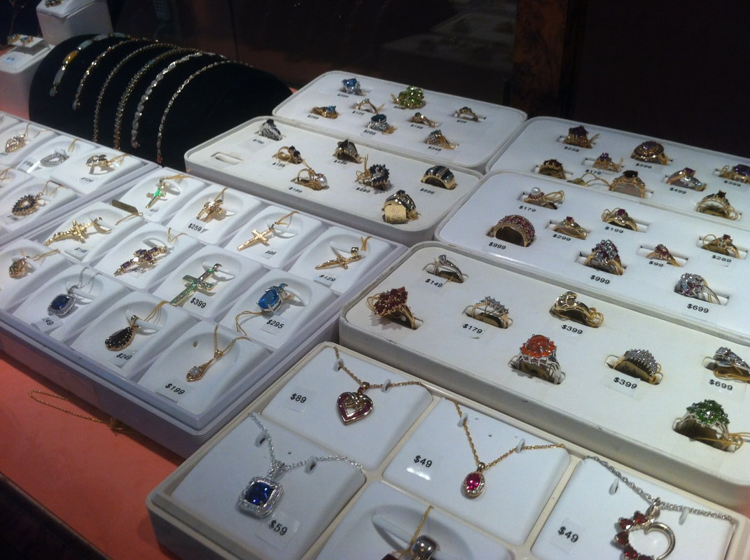 Find estate jewelry at Florida's Best Jewelers - Masterpiece Jewelers